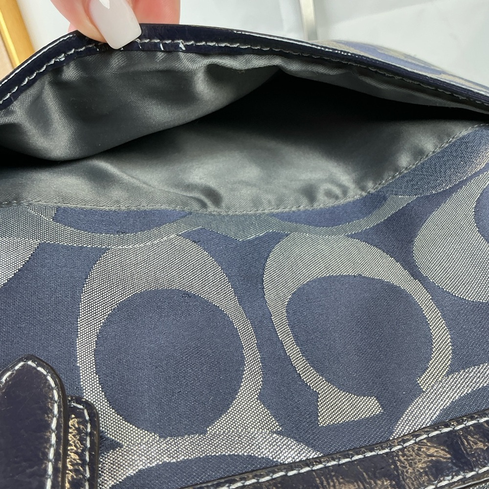 Coach Y2K Optic Art Signature Navy Blue‎ Silver Metallic Tote Shoulder Bag - Picture 7 of 15